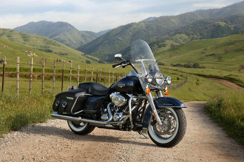 Product picture Harley Davidson 2012 Touring Repair Service Manual